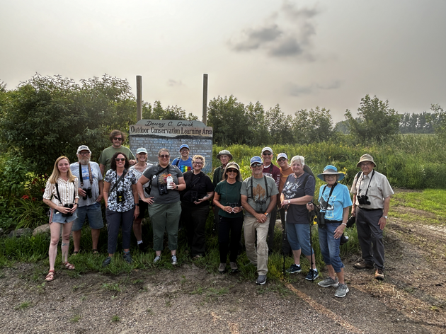 Connecting with Nature: a Guide to Mindful Birding 